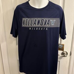 NWT VILLANOVA WILDCATS Athletic Top Size L/42-44
